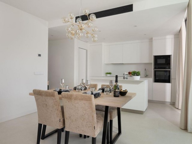 2 Slaapkamer Appartement in Higueron