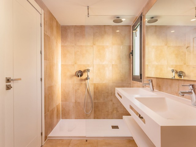 2 Schlafzimmer Apartment in Estepona