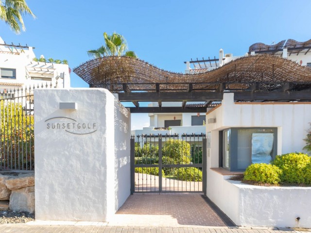 2 Schlafzimmer Apartment in Estepona