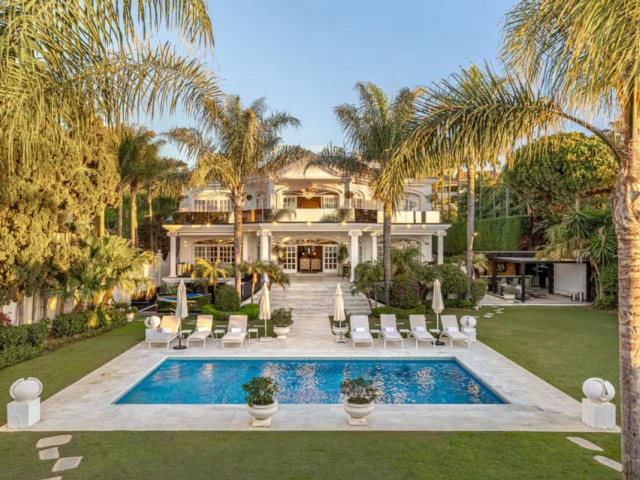 10 Schlafzimmer Villa in Puerto Banús