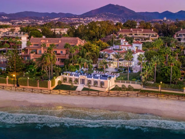 10 Schlafzimmer Villa in Puerto Banús