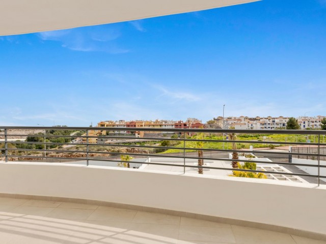 3 Sovrums Lägenhet i Benalmadena