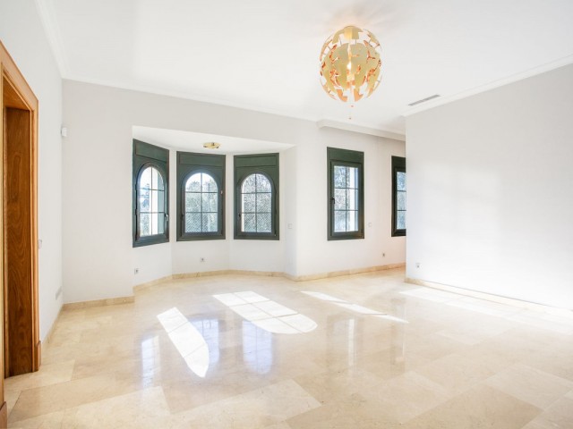 5 Schlafzimmer Villa in Mijas Golf