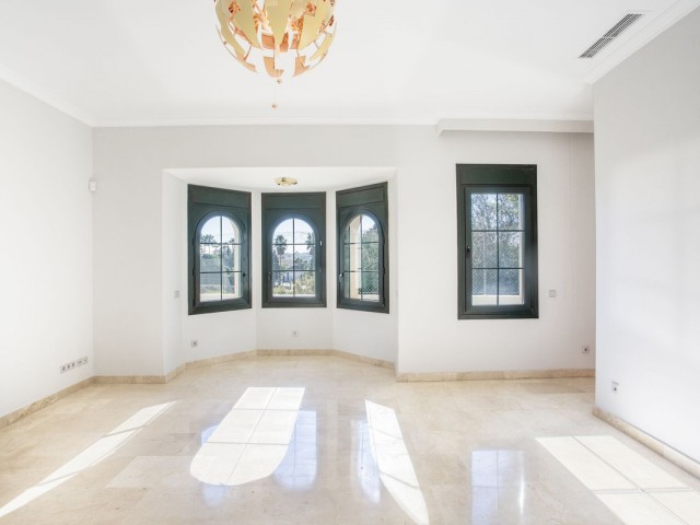 5 Schlafzimmer Villa in Mijas Golf