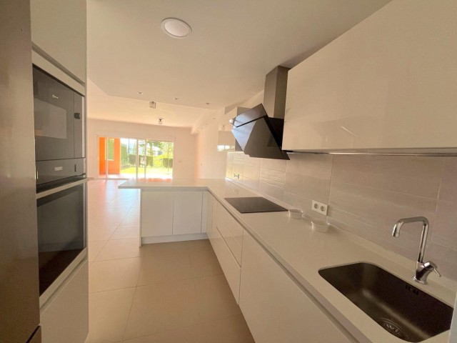 3 Sovrums Radhus i Benahavís