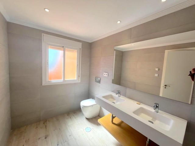 3 Sovrums Radhus i Benahavís