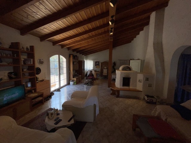 3 Schlafzimmer Villa in Estepona