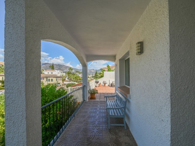 3 Schlafzimmer Villa in Cerros del Aguila