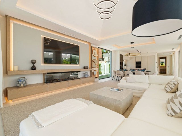 5 Schlafzimmer Villa in San Pedro de Alcántara