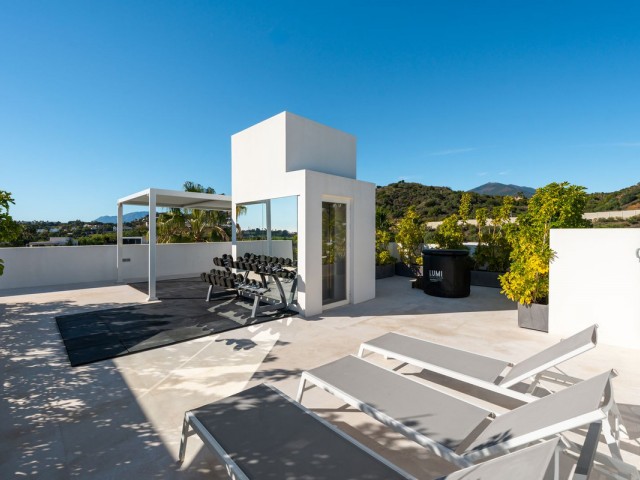 6 Schlafzimmer Villa in Nueva Andalucía