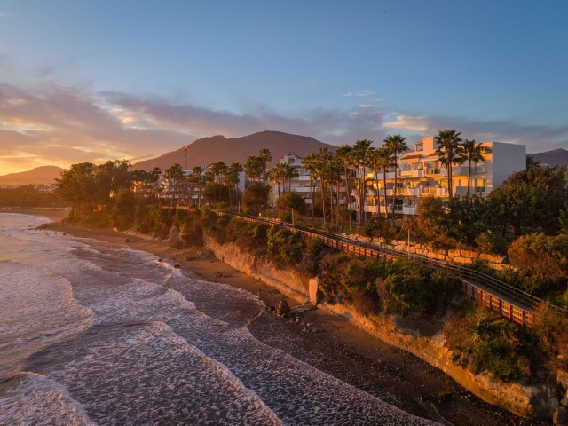 2 Schlafzimmer Apartment in Estepona