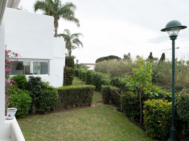 2 Sovrums Lägenhet i Los Monteros