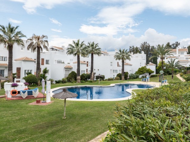 2 Sovrums Lägenhet i Los Monteros