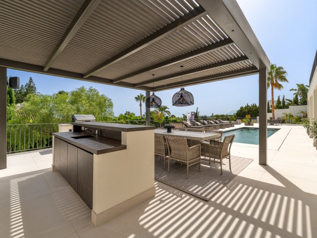 5 Bedrooms Villa in The Golden Mile