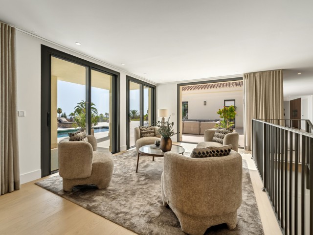 5 Bedrooms Villa in The Golden Mile