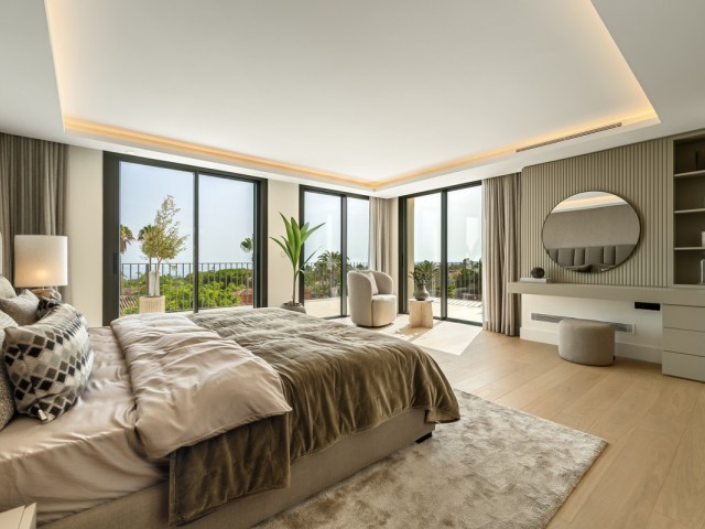 5 Bedrooms Villa in The Golden Mile