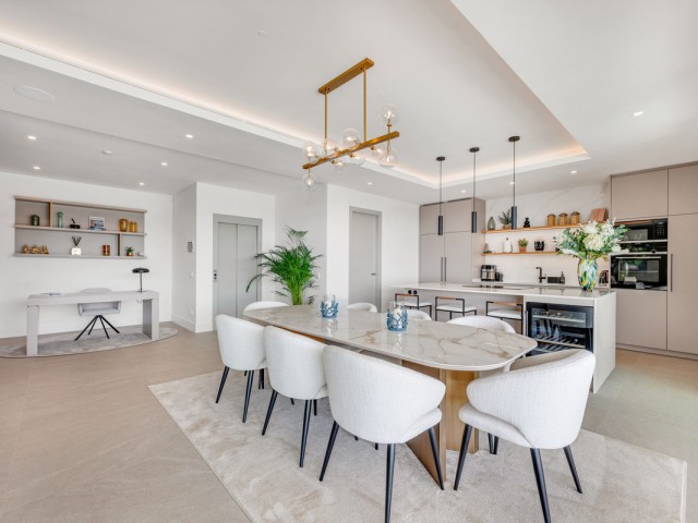 6 Schlafzimmer Villa in Estepona