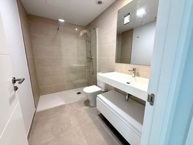 Appartement avec 2 Chambres  à Estepona