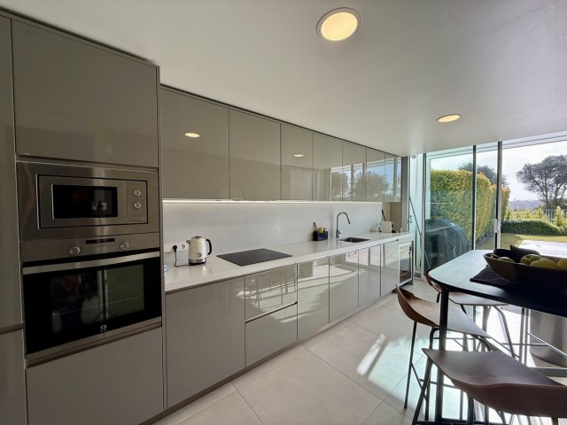 5 Bedrooms Villa in Sotogrande