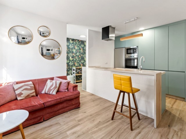 Lägenhet, Cabopino, R5327536