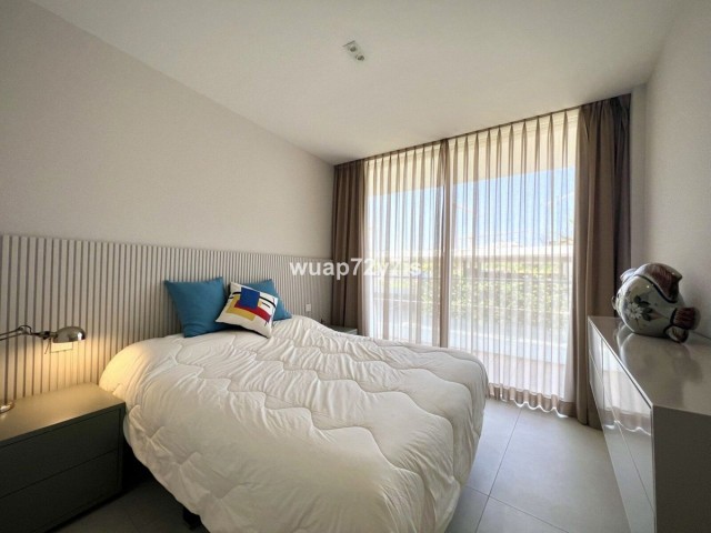 2 Soveroms Leilighet i Estepona