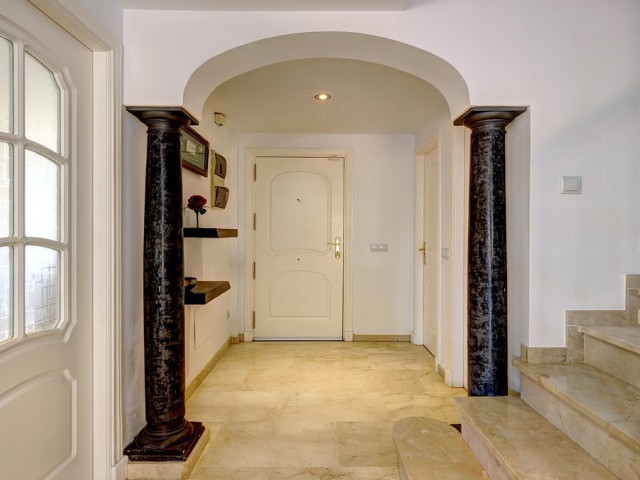 4 Schlafzimmer Reihenhaus in La Duquesa