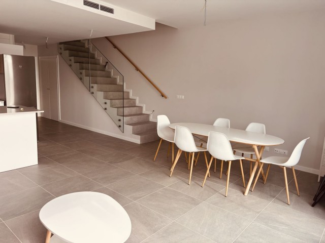 4 Schlafzimmer Villa in Riviera del Sol