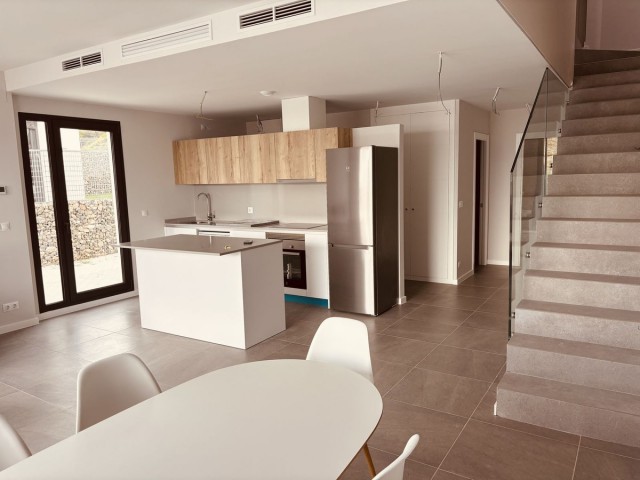 4 Schlafzimmer Villa in Riviera del Sol