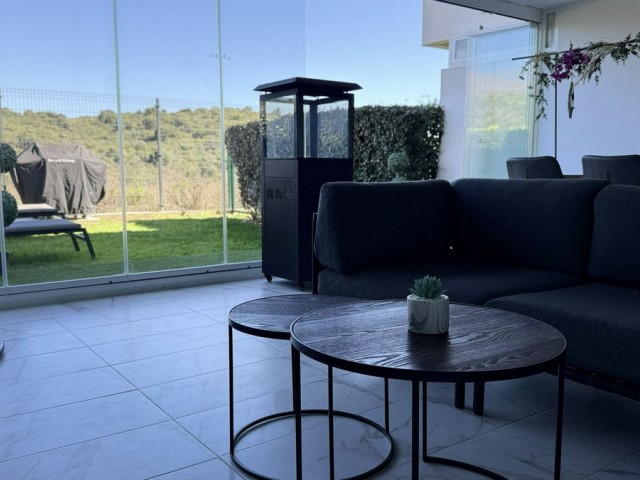 2 Schlafzimmer Apartment in Estepona