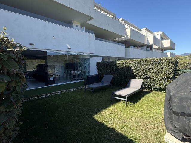 2 Schlafzimmer Apartment in Estepona