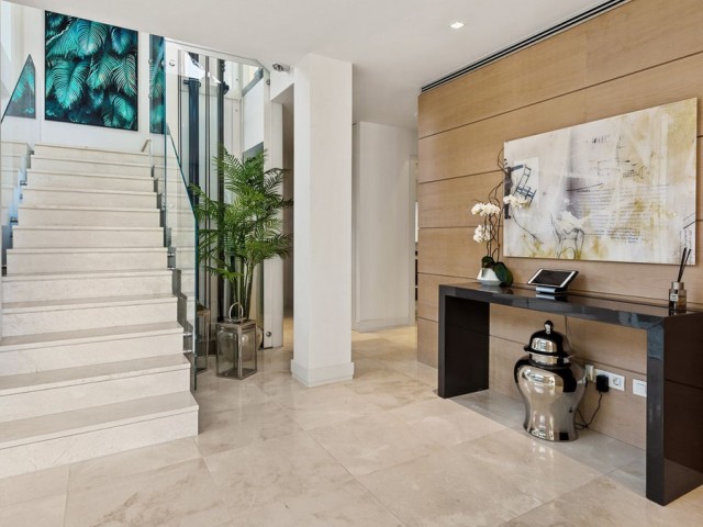 4 Bedrooms Villa in The Golden Mile