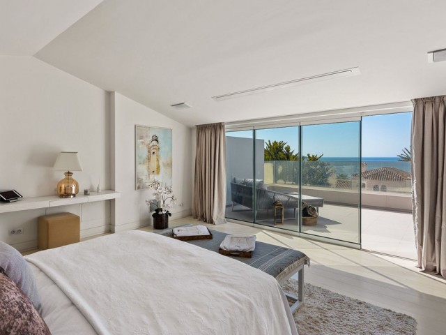 4 Bedrooms Villa in The Golden Mile