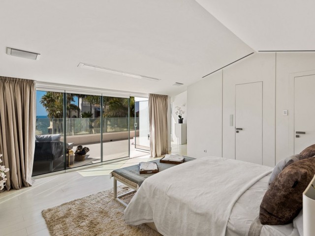 4 Bedrooms Villa in The Golden Mile