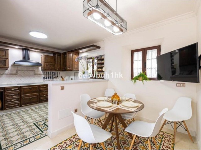 5 Bedrooms Townhouse in Fuengirola
