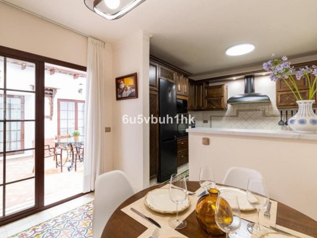 5 Makuuhuoneen Rivitalo Fuengirola