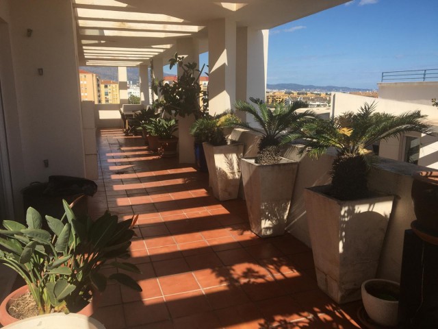 Appartement avec 3 Chambres  à San Pedro de Alcántara