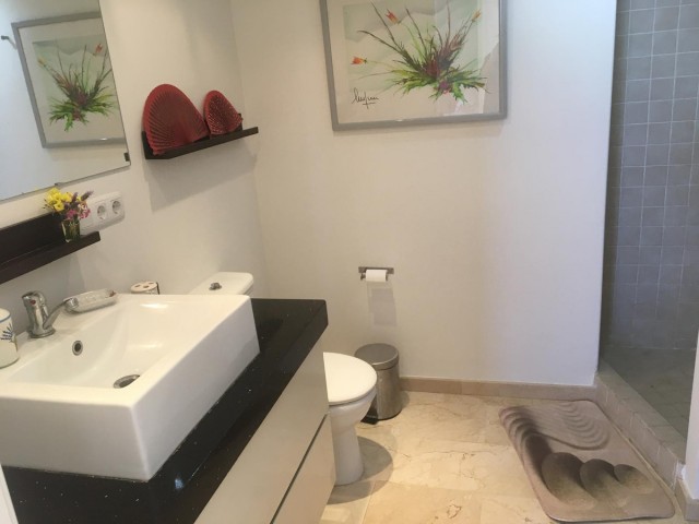 Appartement avec 3 Chambres  à San Pedro de Alcántara