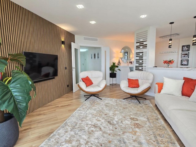 4 Bedrooms Apartment in Benalmadena