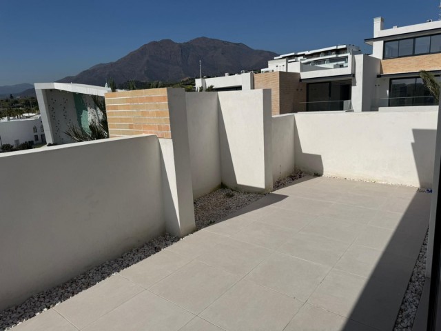 Takvåning i Estepona