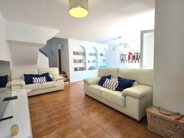 3 Makuuhuoneen Rivitalo Casares Playa