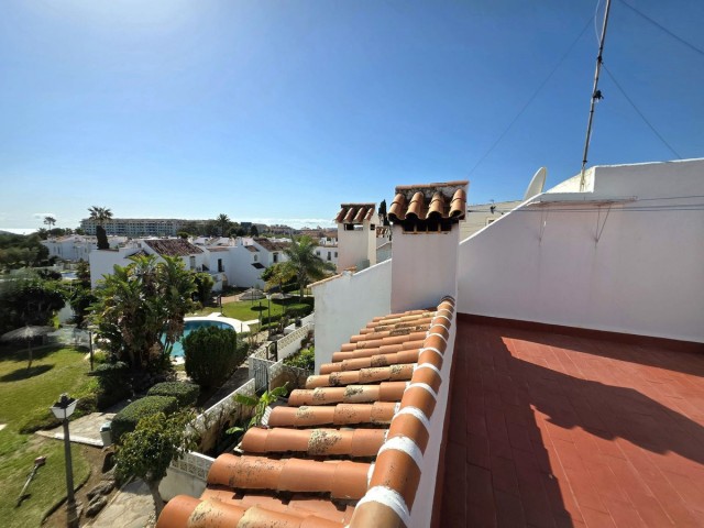 3 Bedrooms Townhouse in Casares Playa