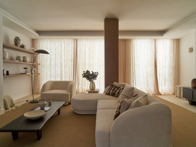 4 Schlafzimmer Reihenhaus in Nueva Andalucía