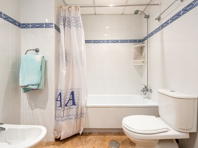 2 Bedrooms Apartment in San Pedro de Alcántara