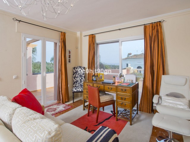 5 Schlafzimmer Villa in Elviria