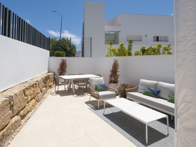 4 Slaapkamer Rijtjeshuis in Marbella