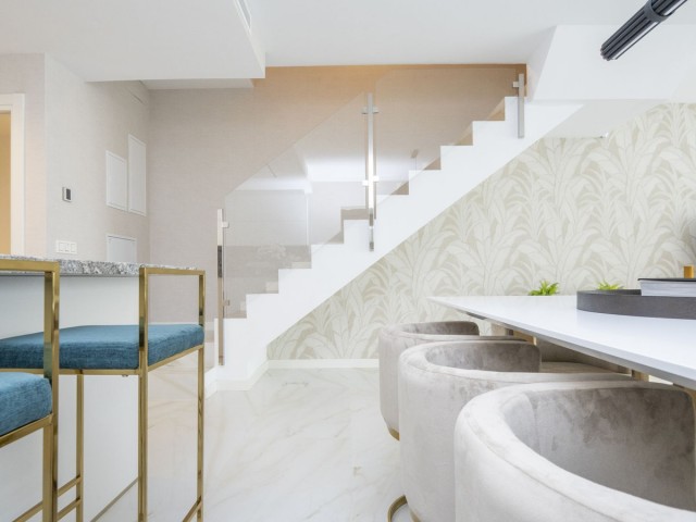 4 Slaapkamer Rijtjeshuis in Marbella