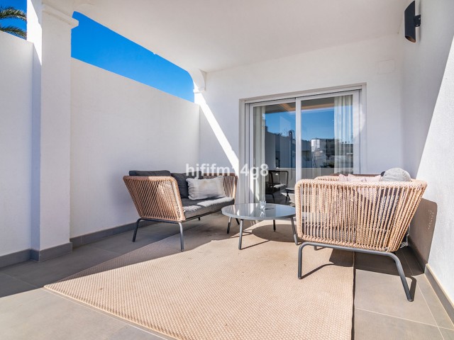 Takvåning i Nueva Andalucía