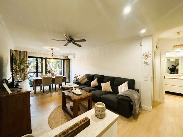 2 Schlafzimmer Apartment in San Pedro de Alcántara