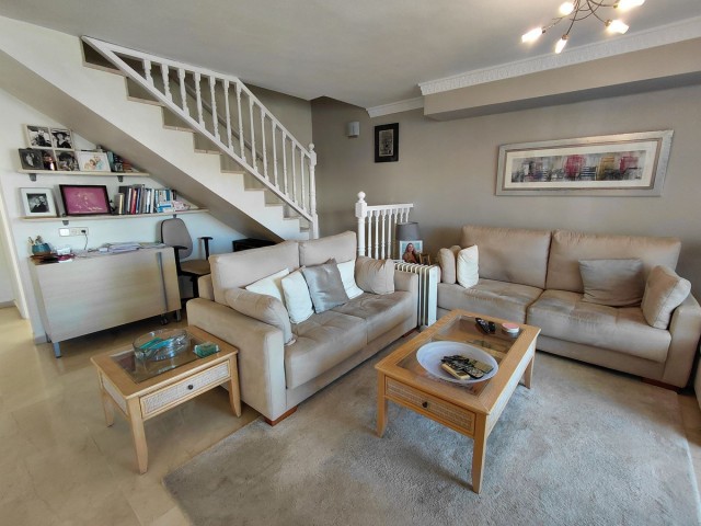 Appartement avec 3 Chambres  à Marbesa