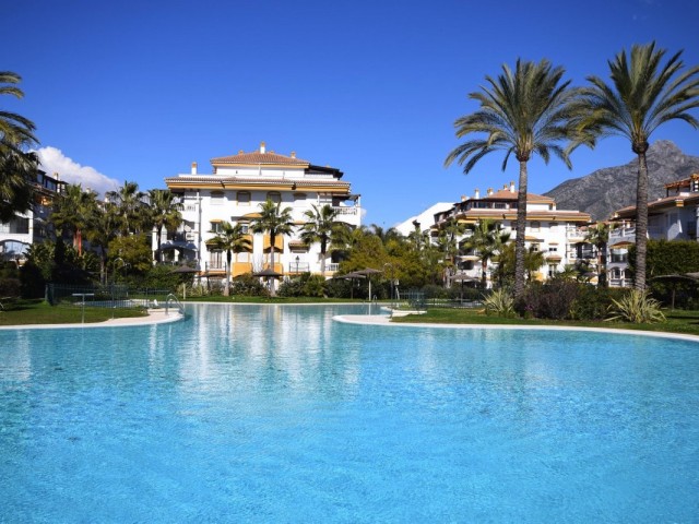 2 Schlafzimmer Apartment in Marbella
